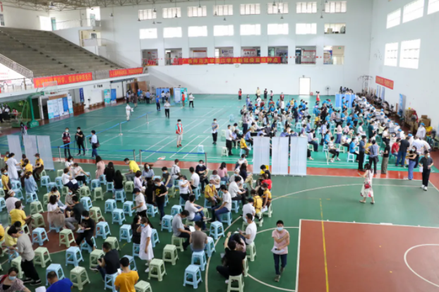 桂林市高校师生大规模新冠病毒疫苗接种正式启动!