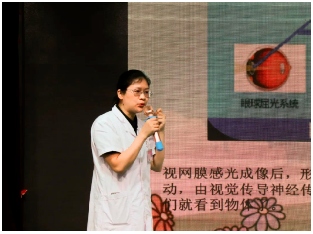点亮“睛”彩,给孩子“光明未来”|我院眼科专家走进幼儿园宣讲爱眼知识