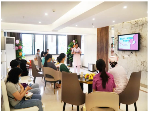 健康陪伴 与爱同行 | 我院产后保健科陪产后妈妈共同庆祝宝宝的第一个儿童节