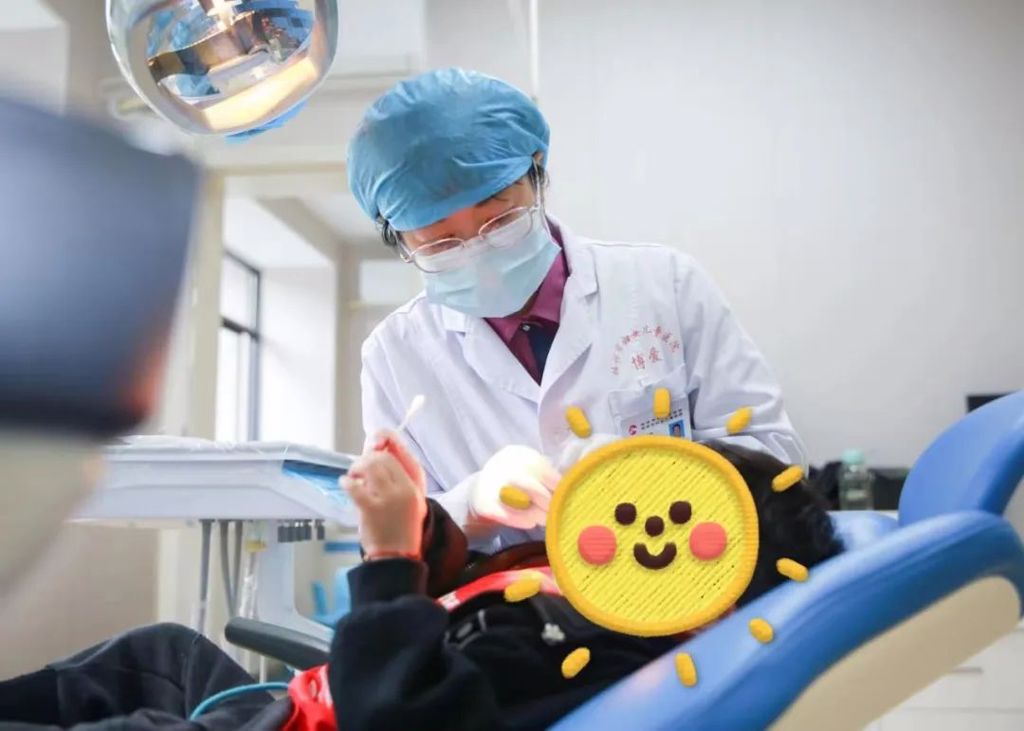 【致敬医师节】桂林市妇幼保健院专家风采展示：口腔科学科带头人邹红英