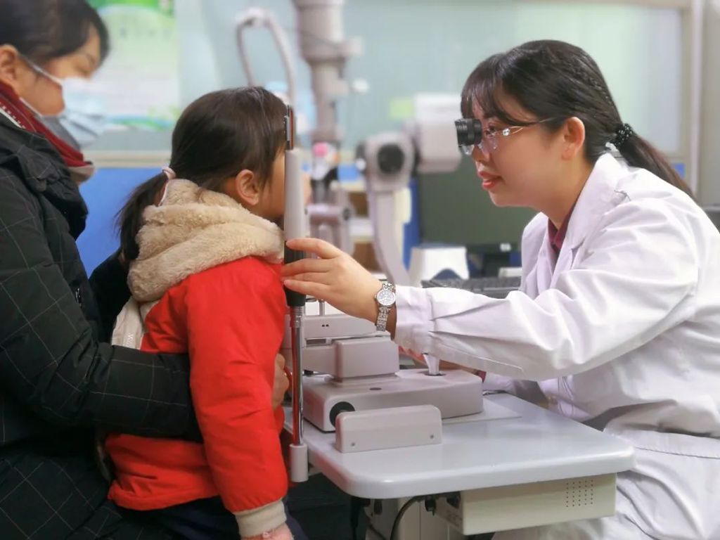 【致敬医师节】桂林市妇幼保健院专家风采展示：眼科学科带头人揭静