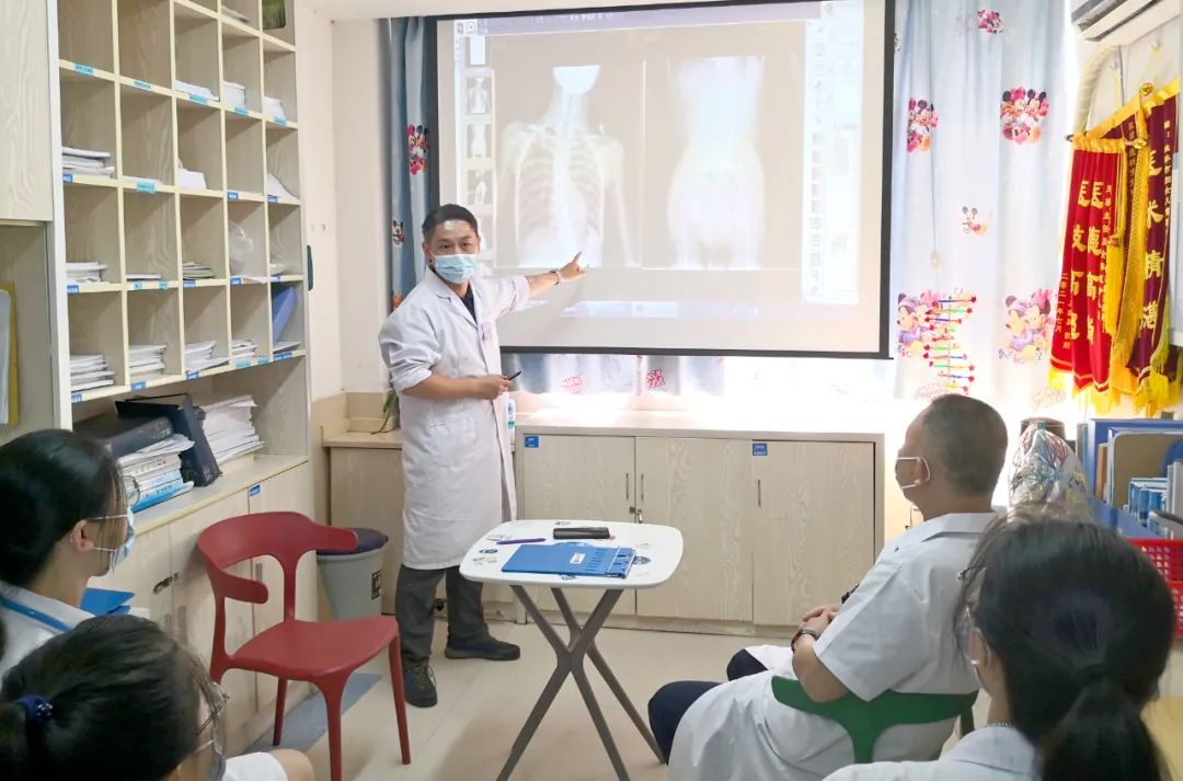 【致敬医师节】桂林市妇幼保健院专家风采展示：儿科（PICU）学科带头人王菲