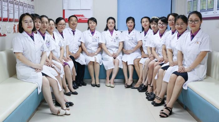 【2023医师节专题】致敬新生儿的“医生爸妈”——记桂林妇幼新生儿科医师